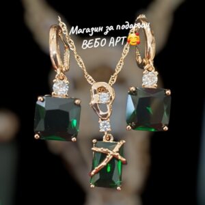 Колие и обеци в цвят Rose Gold с цирконии в зелен цвят